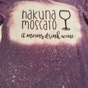 Hakuna Moscato Tee- Wine Shirt